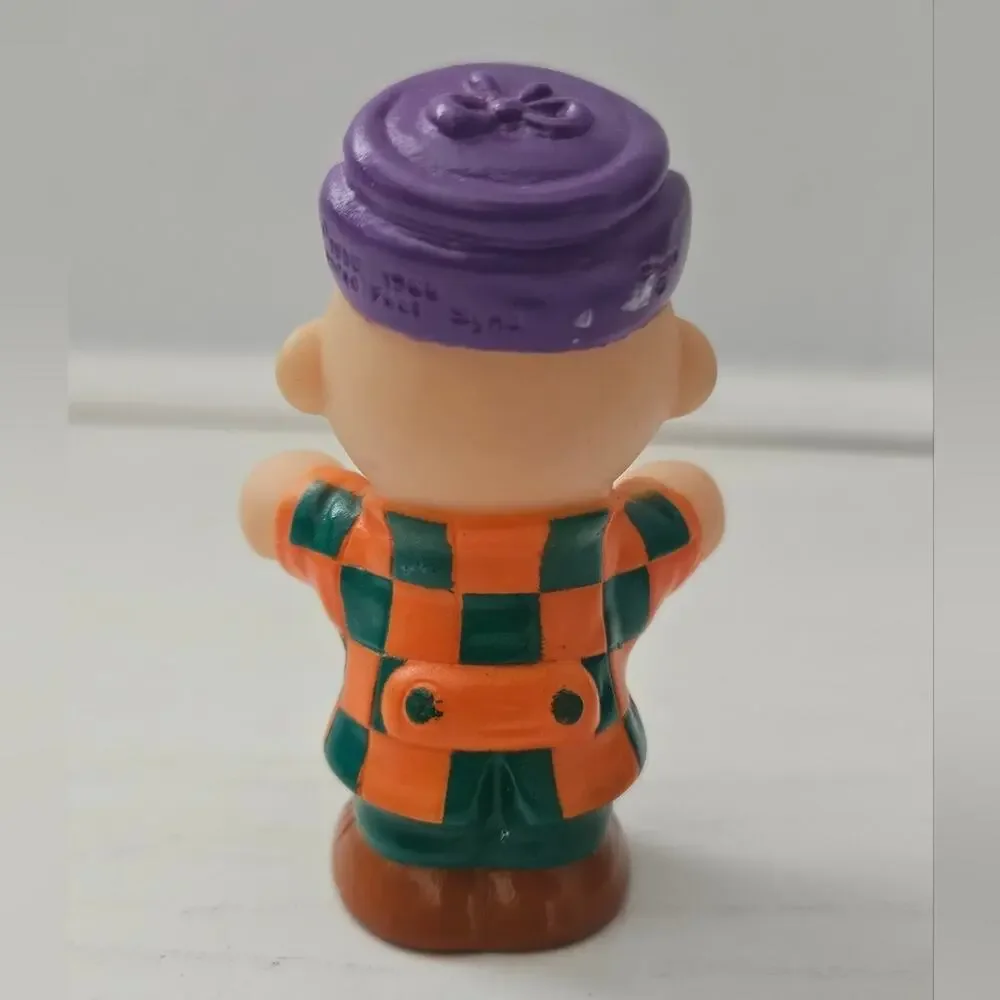 Vintage 1966 Peanuts Charlie Brown PVC Toy Figure ~ United Feature Syndicates - Picture 3 of 7